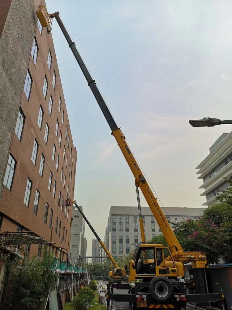 卫东汽车吊出租哪家好，选择最靠谱的服务商指南