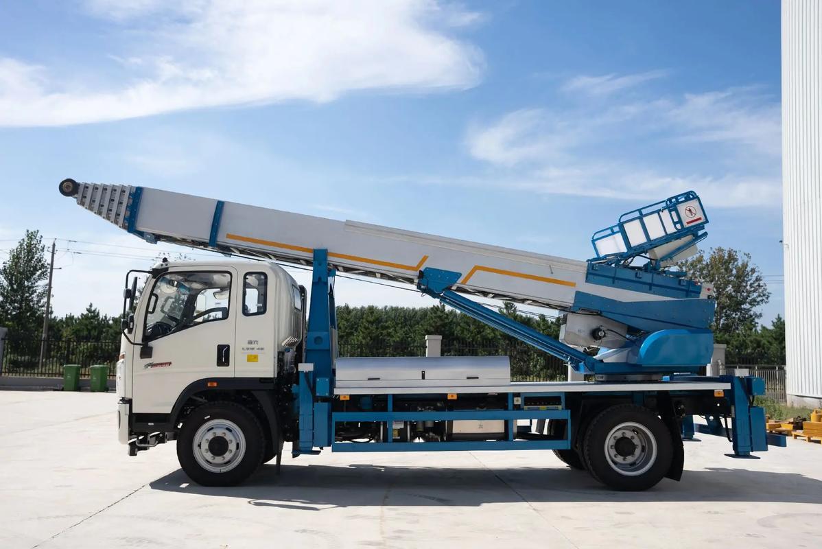 卫东云梯上料车租赁费用