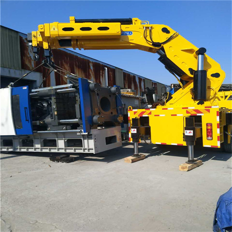 卫东大吨位折臂吊出租