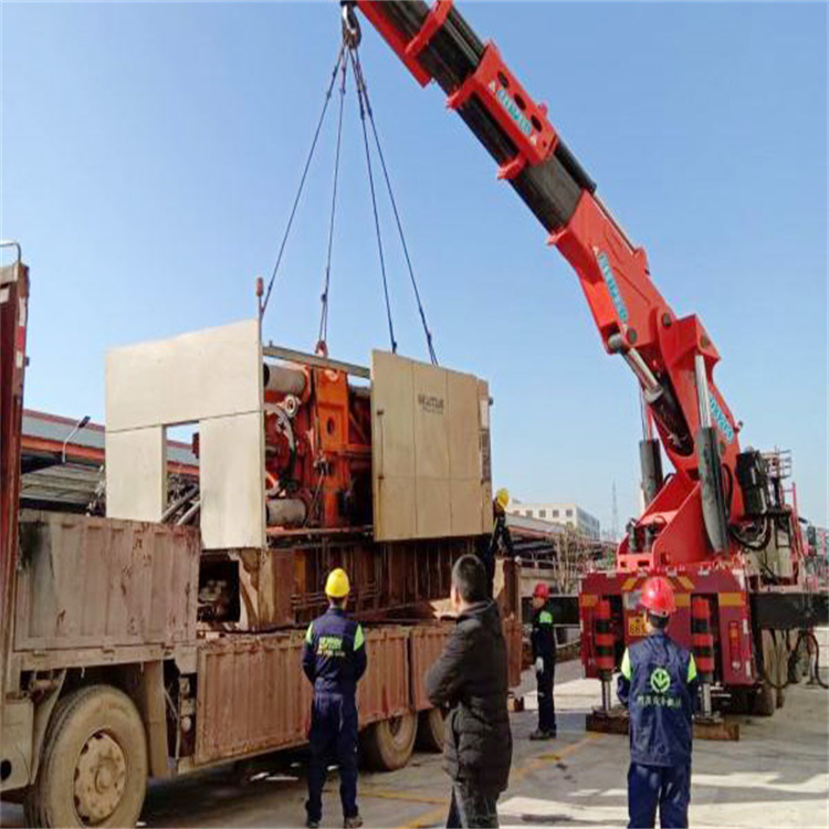 卫东折臂随车吊出租