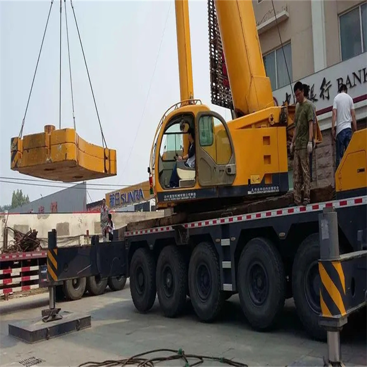 卫东当地吊车出租|机器吊装|75吨|工厂搬迁服务