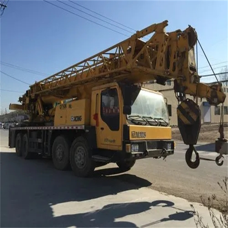 卫东哪里有专业吊车出租